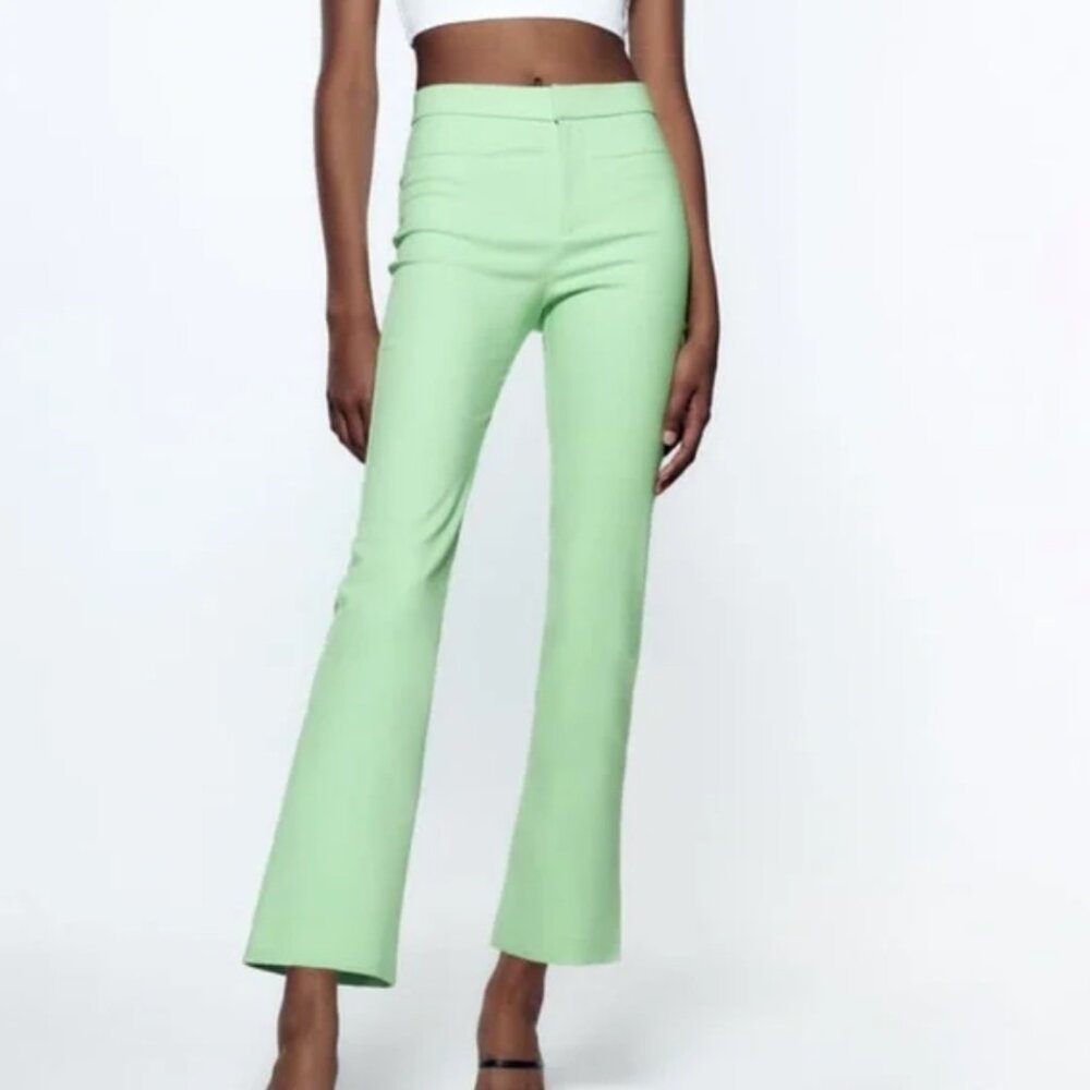ZARA Apple Green High Waist Crop Flare Pants – Size Small 💗 OPEN TO OFFERS!💗